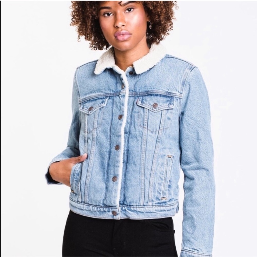 NEW Levi's Original Sherpa Trucker Jacket - Picture 11 of 11